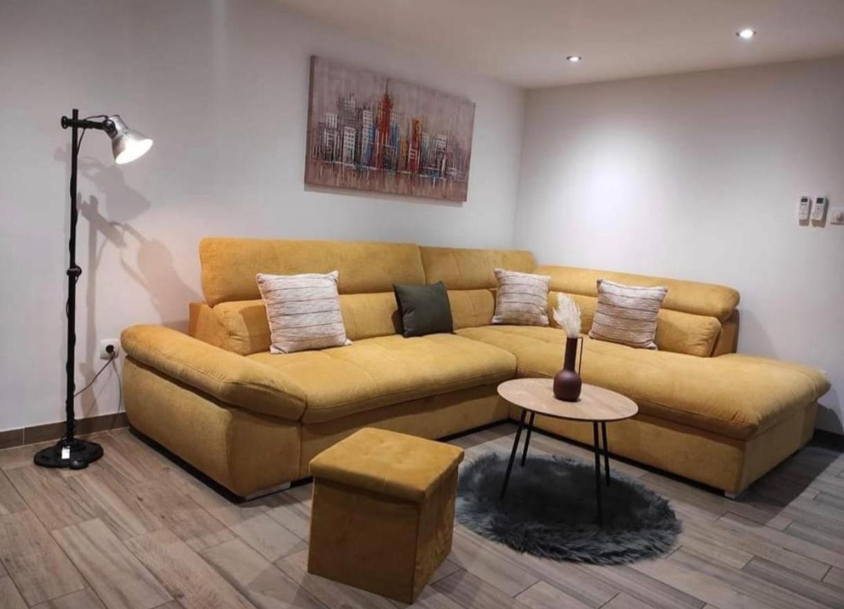 Apartamento Perla Castellana Kaštela Exterior foto